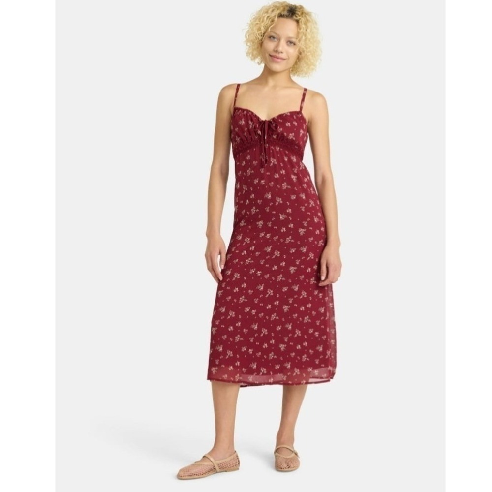 No Boundaries Lace Trim Sweetheart Maxi Dress Juniors XXS (00) Burgundy‎ Floral